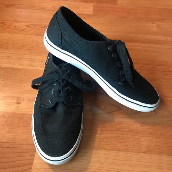 Tommy Hilfiger Sneakers - Picture 1 of 7